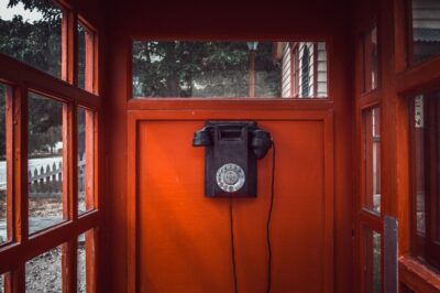 Bei der Lemongrass Massage gibt es kein Telefon. Alles läuft digital.
